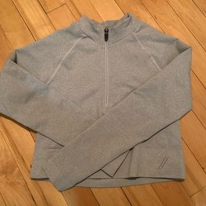 TALA Aster crop sz small